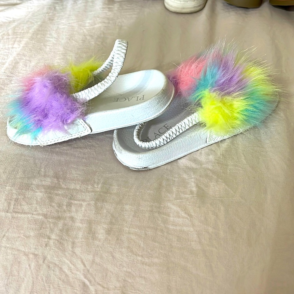 Colorful fur sandals